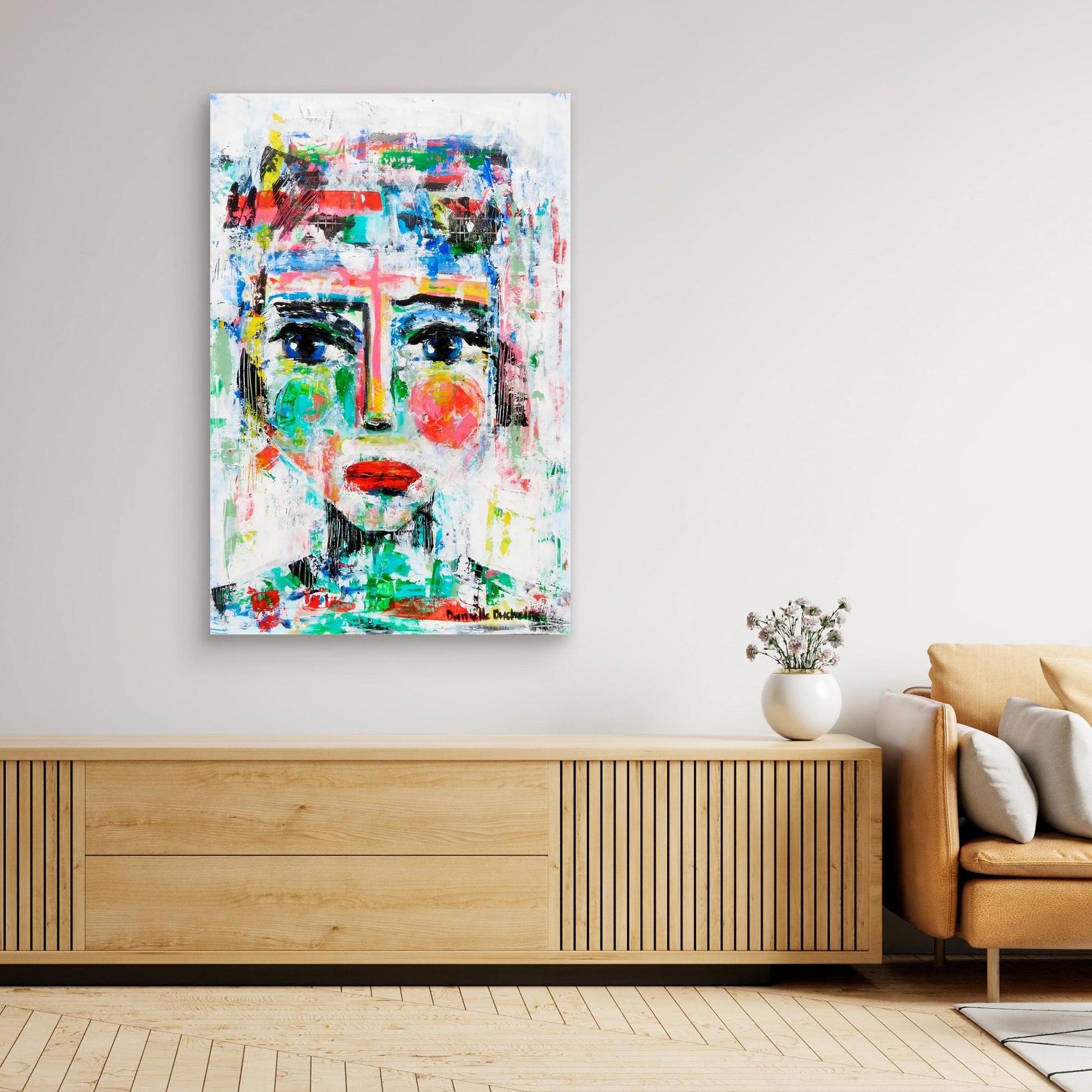 Krachtige vrouw ontwaakt